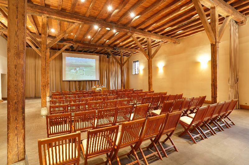 Chateau De Pizay Бельвиль-сюр-Саон Экстерьер фото